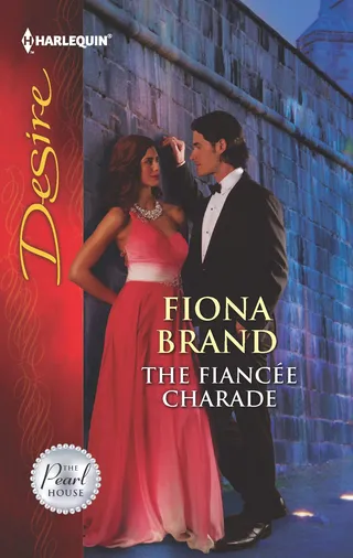 Fiancee Charade